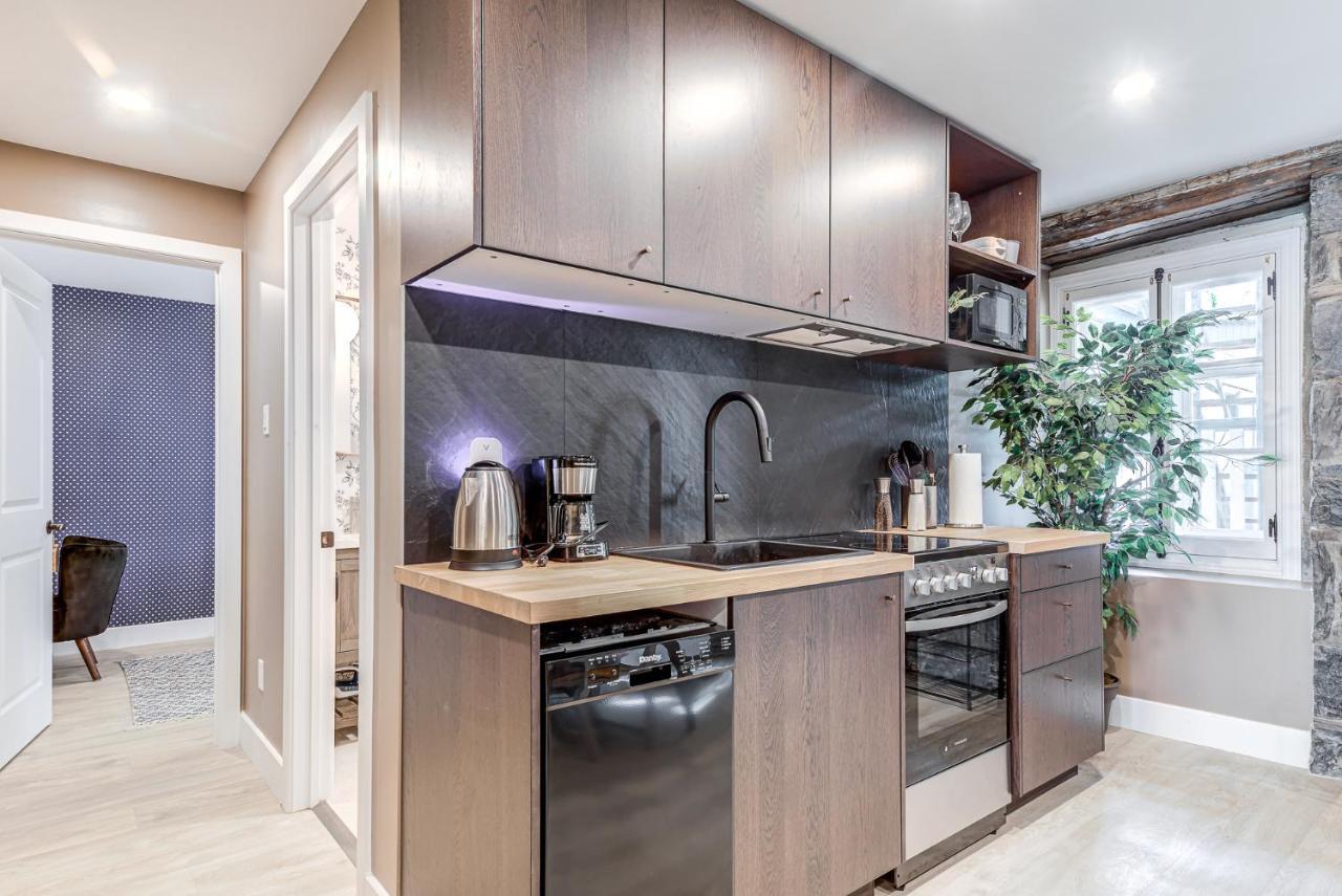 North House - Beautiful Vieux 2 Bedroom Apt Квебек Экстерьер фото