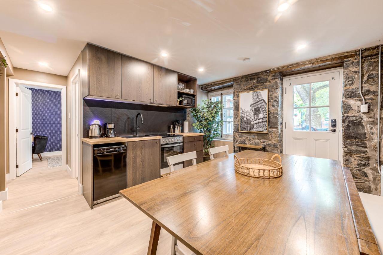 North House - Beautiful Vieux 2 Bedroom Apt Квебек Экстерьер фото